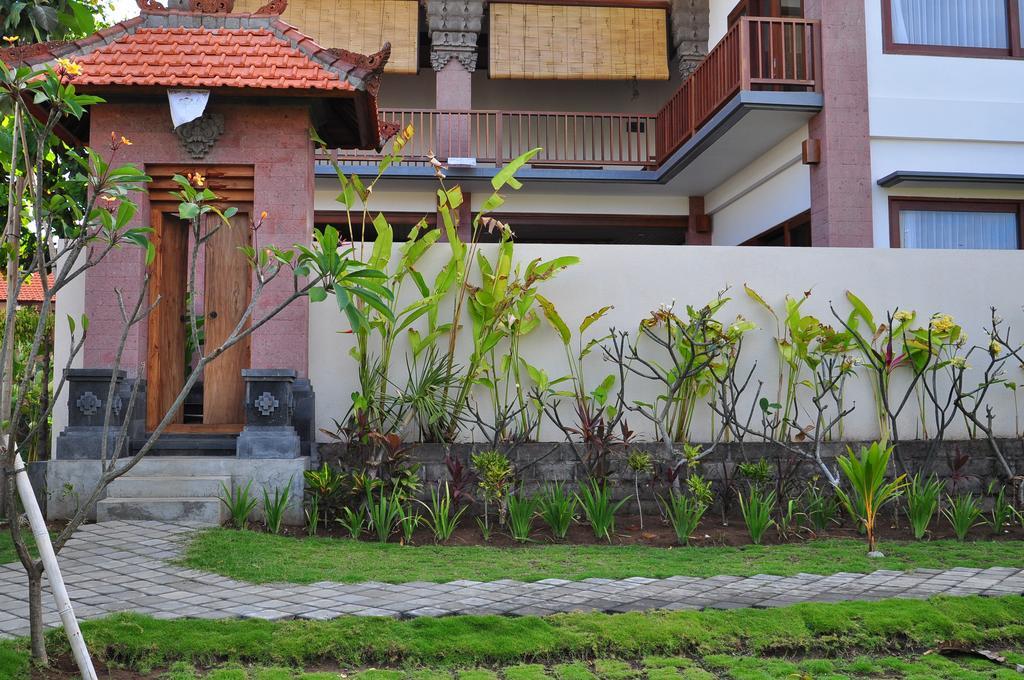 Si Doi Hotel Legian Kuta Lombok Zimmer foto